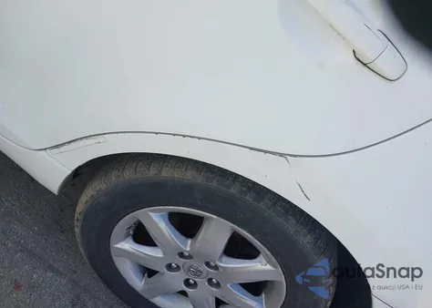 2010 Toyota Camry Le from USA, damaged, VIN 4T4BF3EK8AR048165